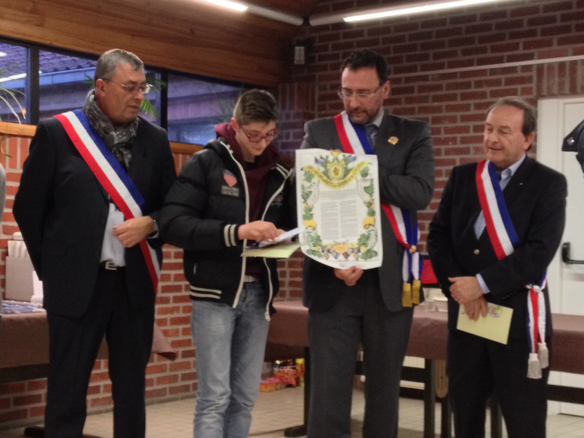  Remise des cartes électorales aux jeunes willemois de 18 ans