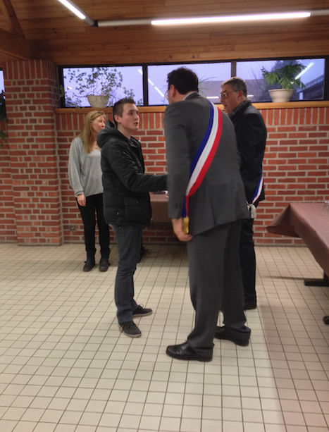  Remise des cartes électorales aux jeunes willemois de 18 ans