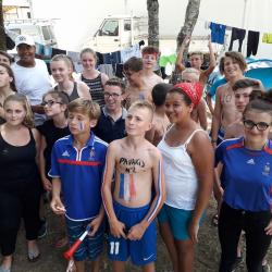 Les ados prêts à supporter les Bleus pour la finale 